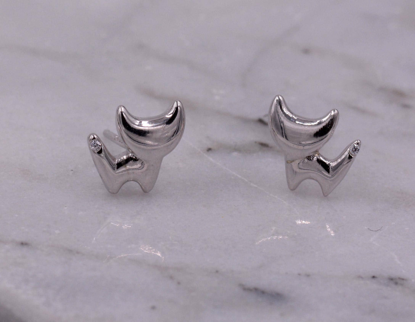 Sterling Silver Cute Little Fox Stud Earrings,  Fun and Quirky, Anti-tarnish Finish H18