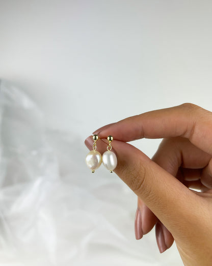 Genuine Fresh Water Pearls Drop Stud Earrings in Sterling Silver, Baroque Pearl, Keshi Pearl Earrings, Simple and Minimalist, Contemporary