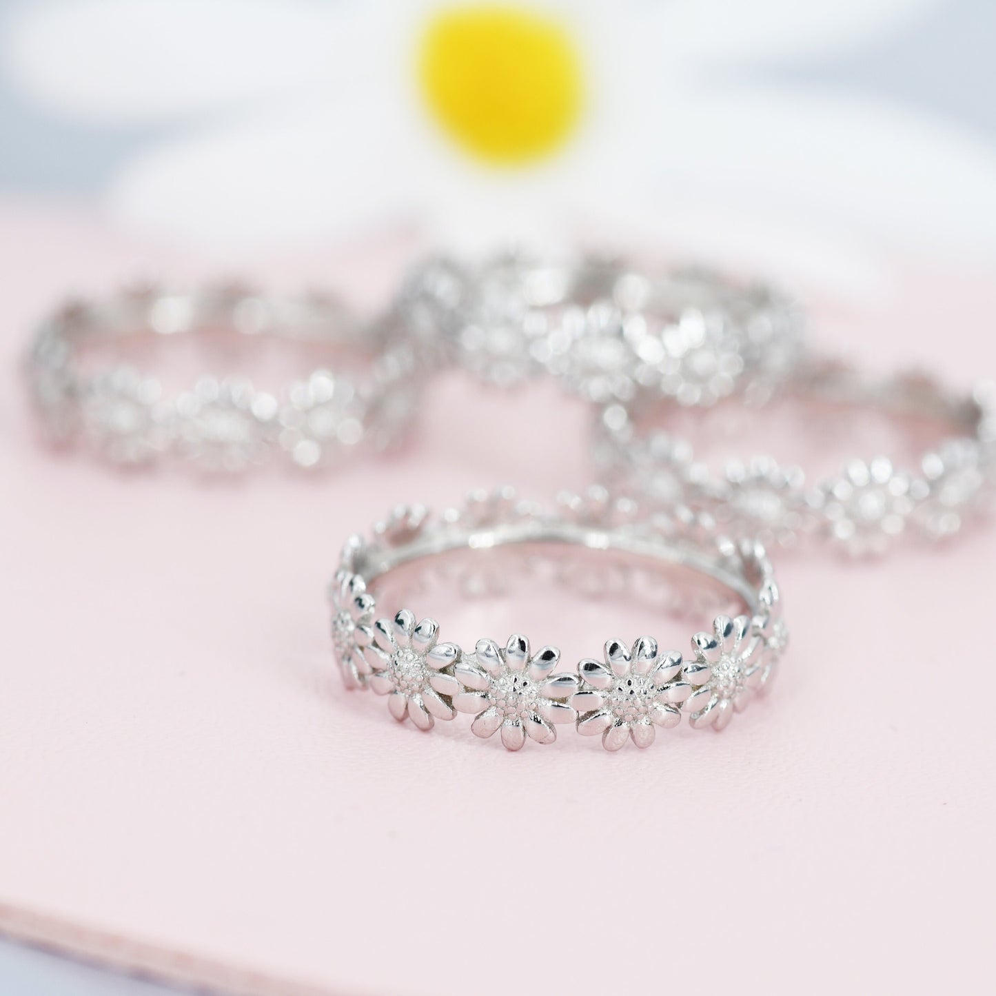 Sterling Silver Daisy Flower Ring, Flower Infinity Band, Eternity Ring, Friendship Ring,  Nature Inspired Jewellery US 5 - 8