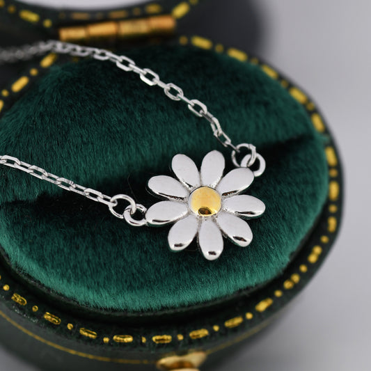 Tiny Daisy Pendant Necklace in Sterling Silver, Daisy Flower Necklace,  Nature Inspired Jewellery