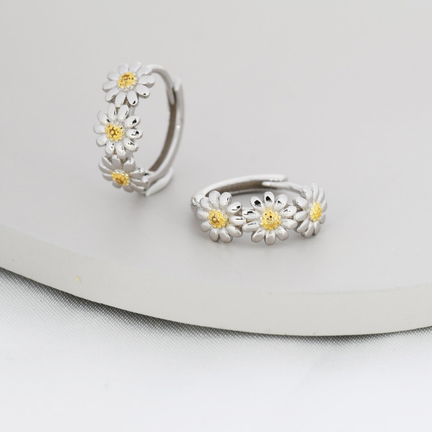 Daisy Flower Chain Huggie Hoop in Sterling Silver, Partial Gold, Flower hoop Earrings, Floral Earrings, 10mm Inner Diameter