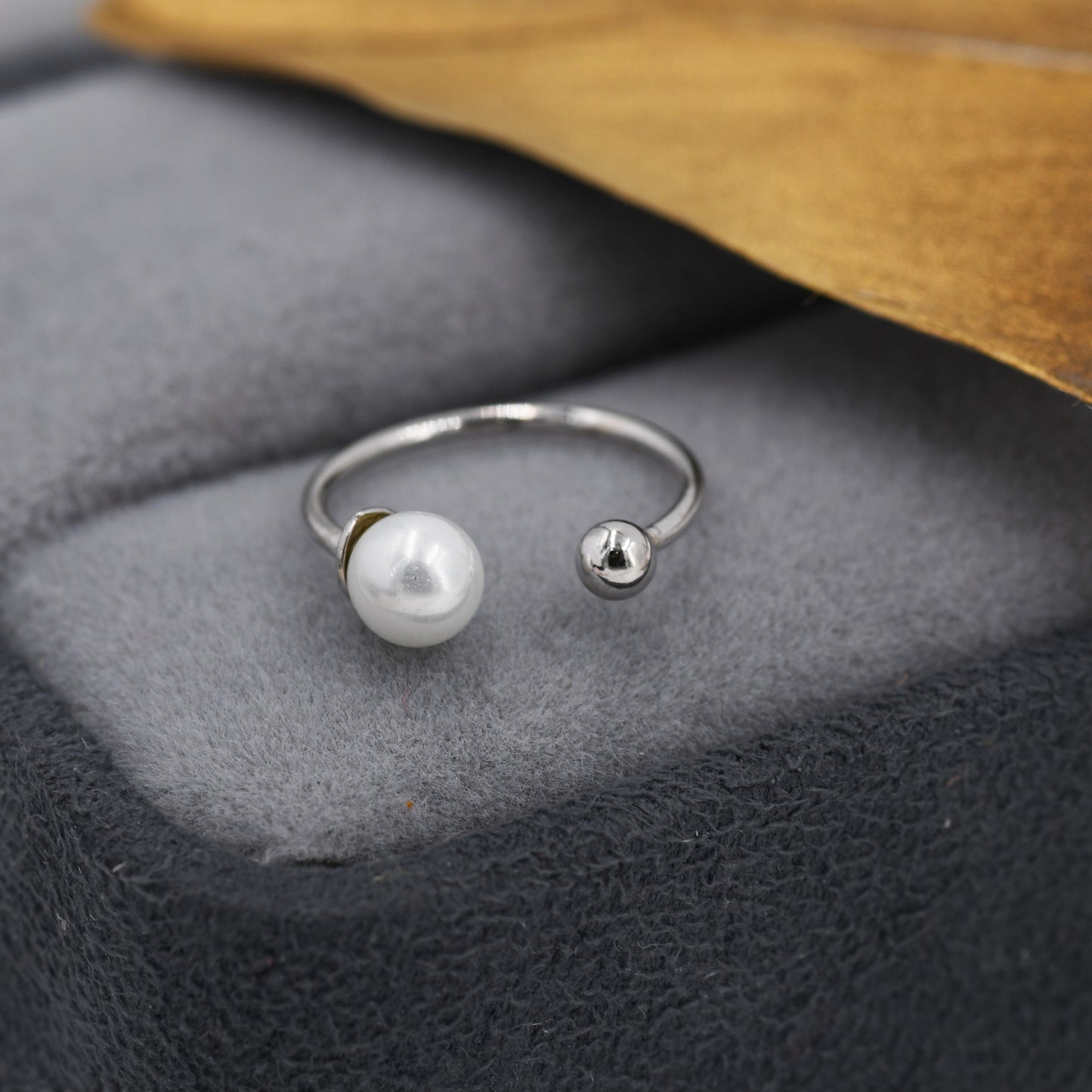 Pearl Ear Cuff in Sterling Silver, Asymmetric Pearl and Ball Cuff Earrings, Piercing Free Earrings