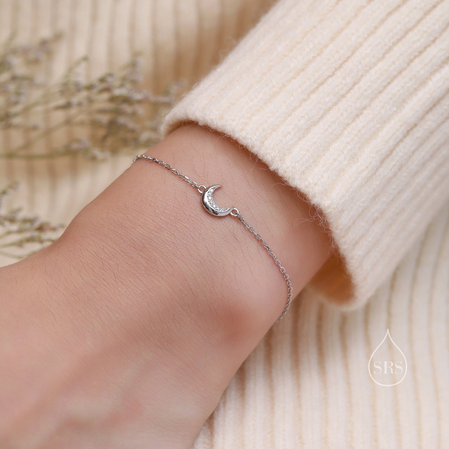 Extra Tiny Crescent Moon Bracelet in Sterling Silver, Silver or Gold, Silver Moon Bracelet, Moon Jewellery, Moon and Star