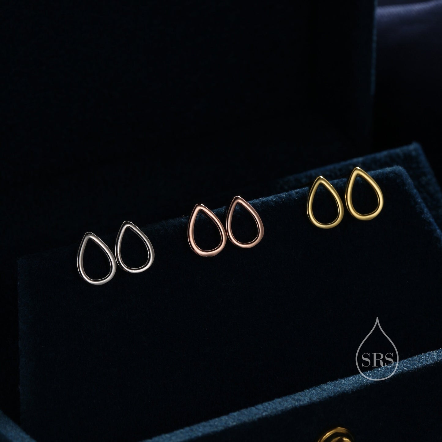 Sterling Silver Minimalist Open Droplet Stud Earrings in Sterling Silver - Minimalist Geometric Design C59