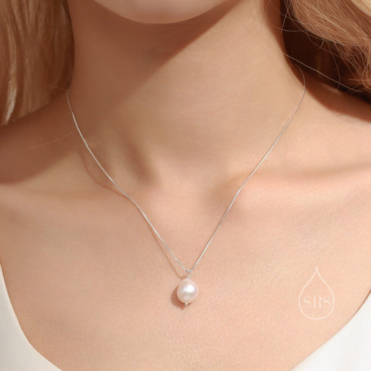 Delicate Genuine Baroque Pearl Pendant Necklace in Sterling Silver, Minimalist Pearl, One-of-a-kind Semi-precious